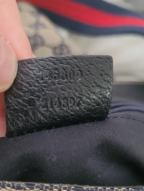 Authentic Gucci Messenger Bag - Picture 13 of 16